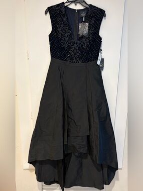 Adrianna Papell Beaded Velvet Taffeta Dress NWT Size 4 Black Formal
